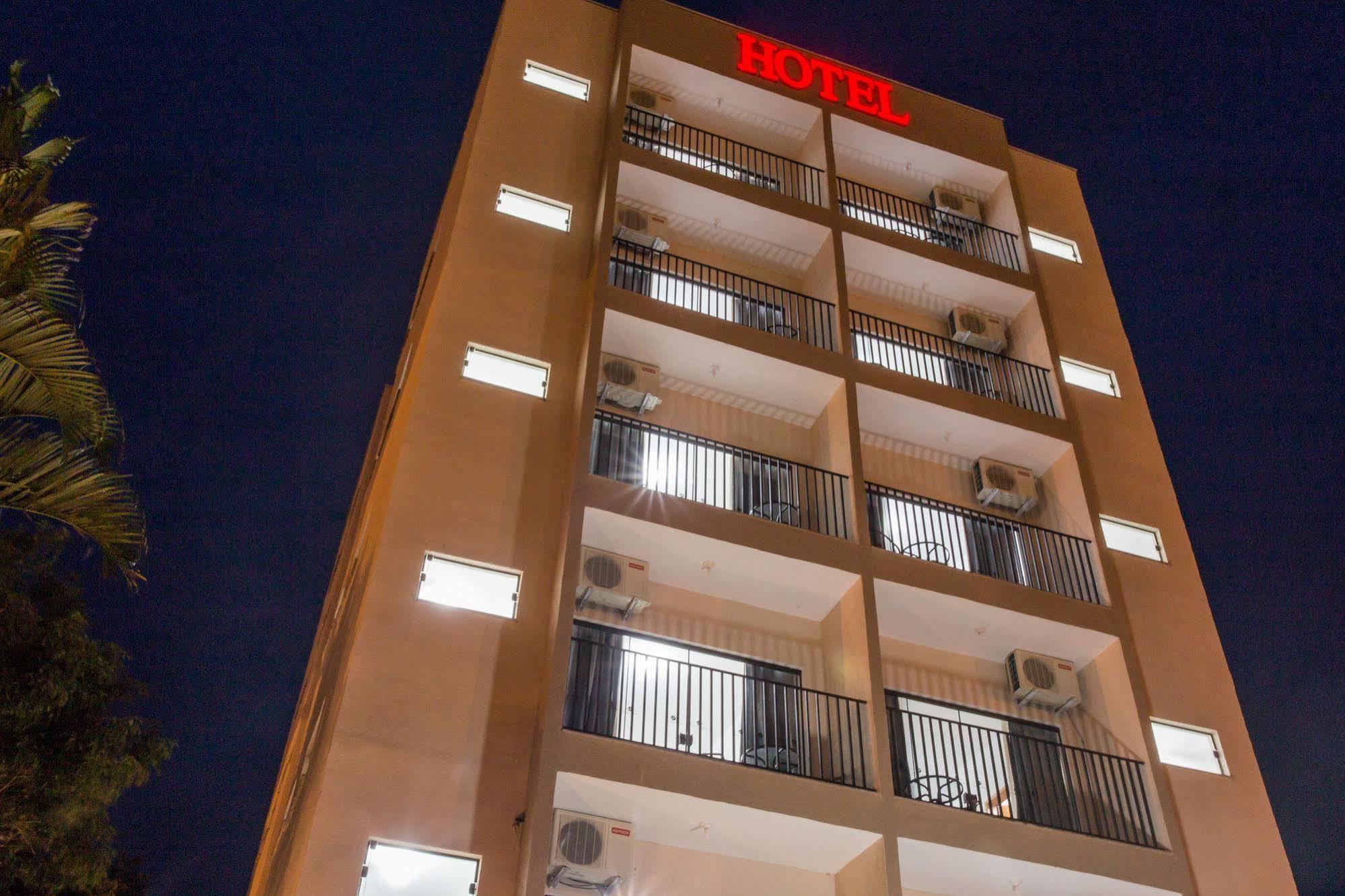 Domum Hotel Pindamonhangaba Exterior foto